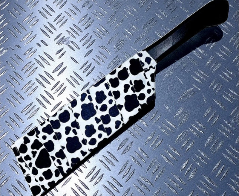 20” Black & White Print Cleaver